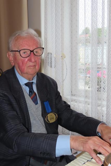 Mirek90_5
